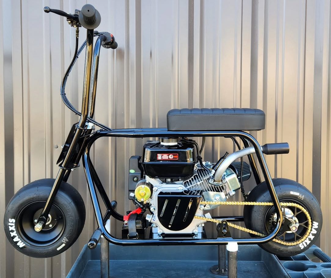 Street Rat — black gloss frame, full side profile